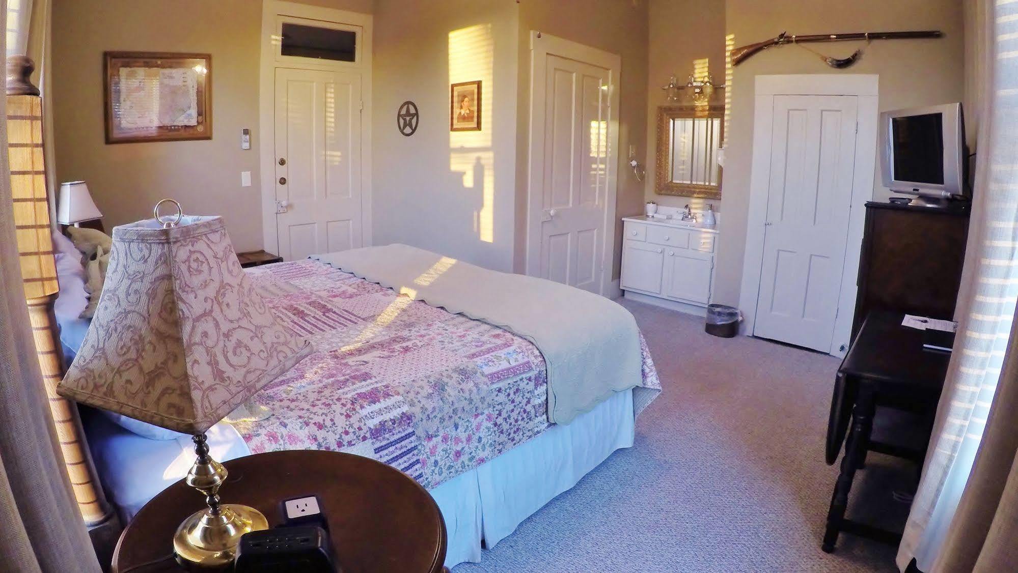 נאקוגדוצ'ז Hardeman House Bed And Breakfast מראה חיצוני תמונה